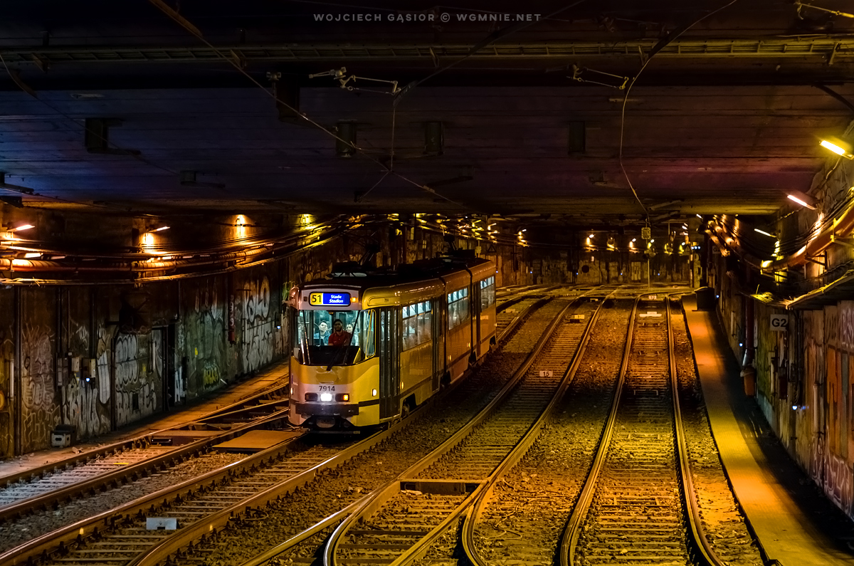 „Stodwójką” przez tunel