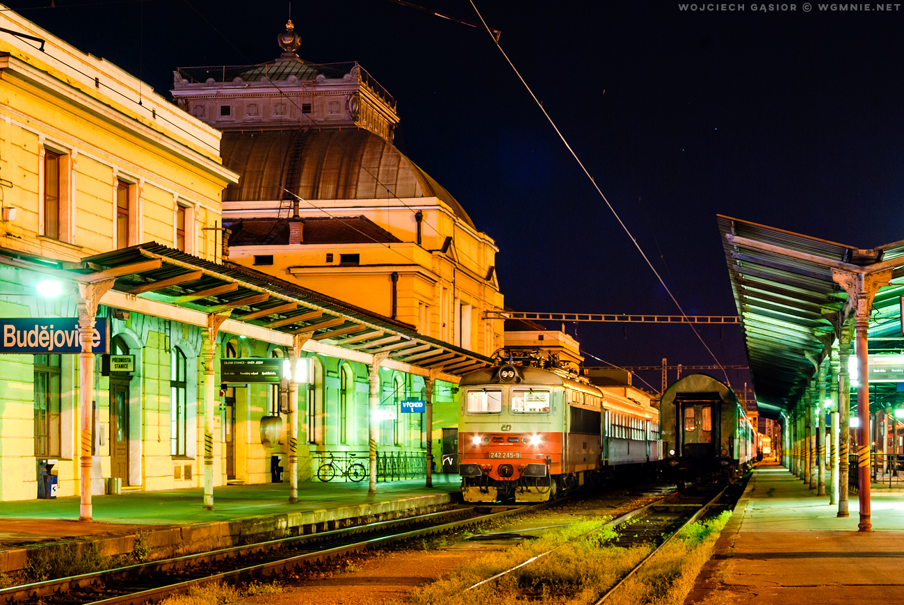 242 245-9, České Budějovice