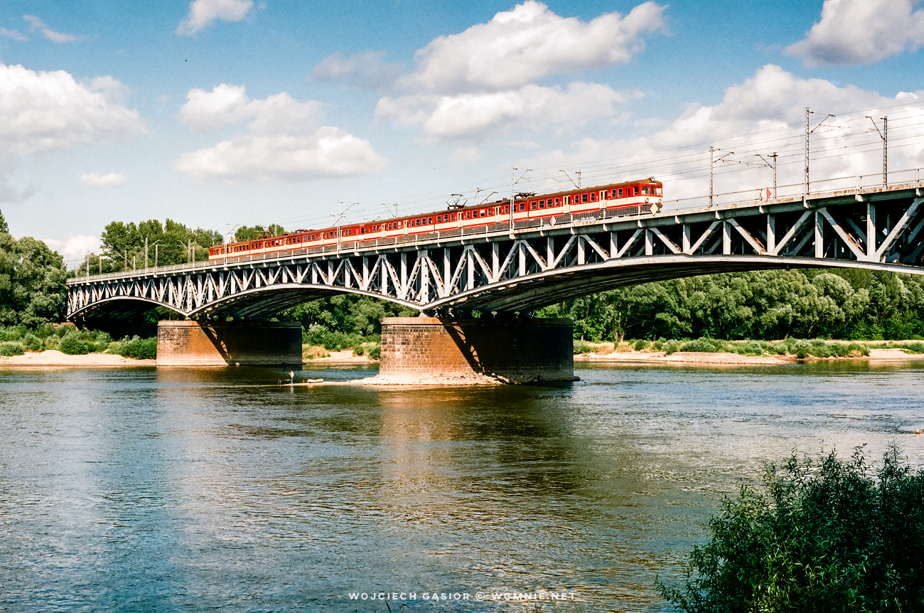 Dalekobieżny kibelek
