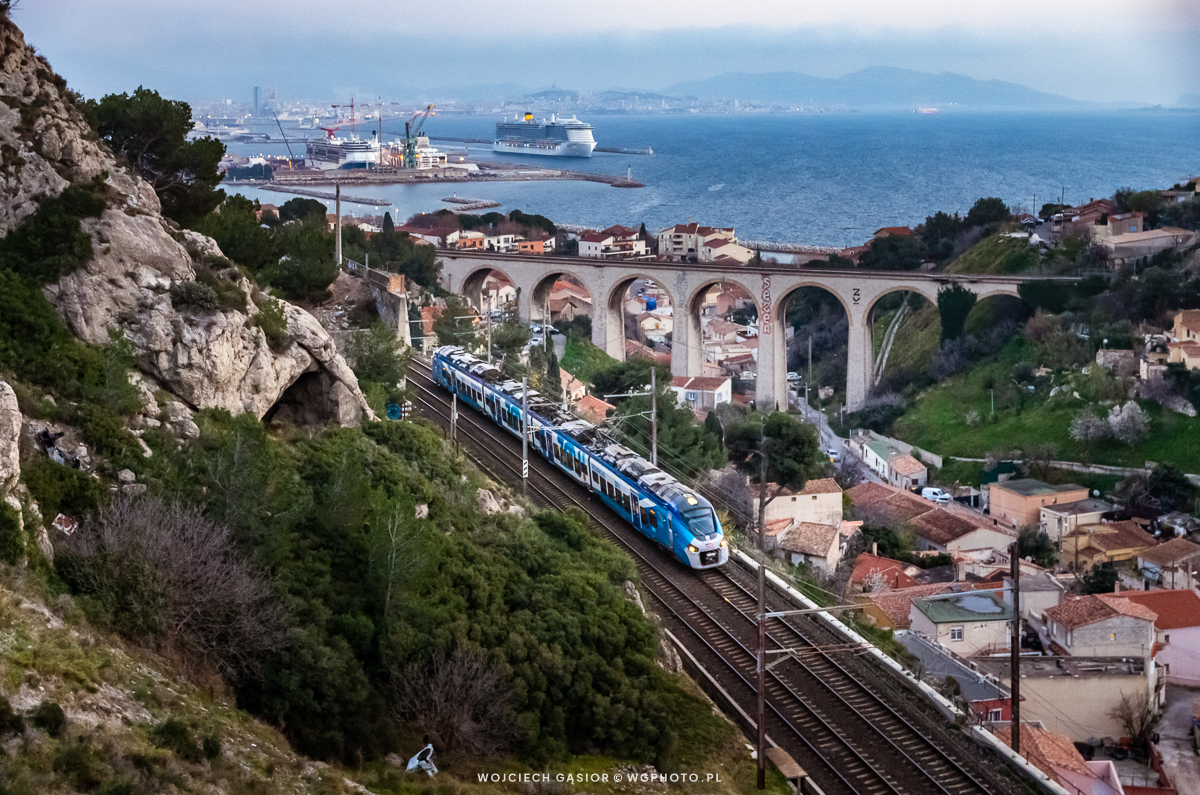 Niebieska godzina na Niebieskim Wybrzeżu