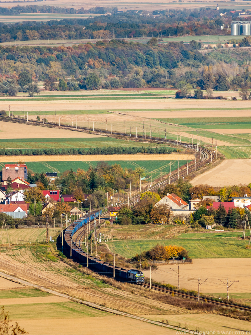 Daleki widok z sudeckiego uskoku brzeżnego