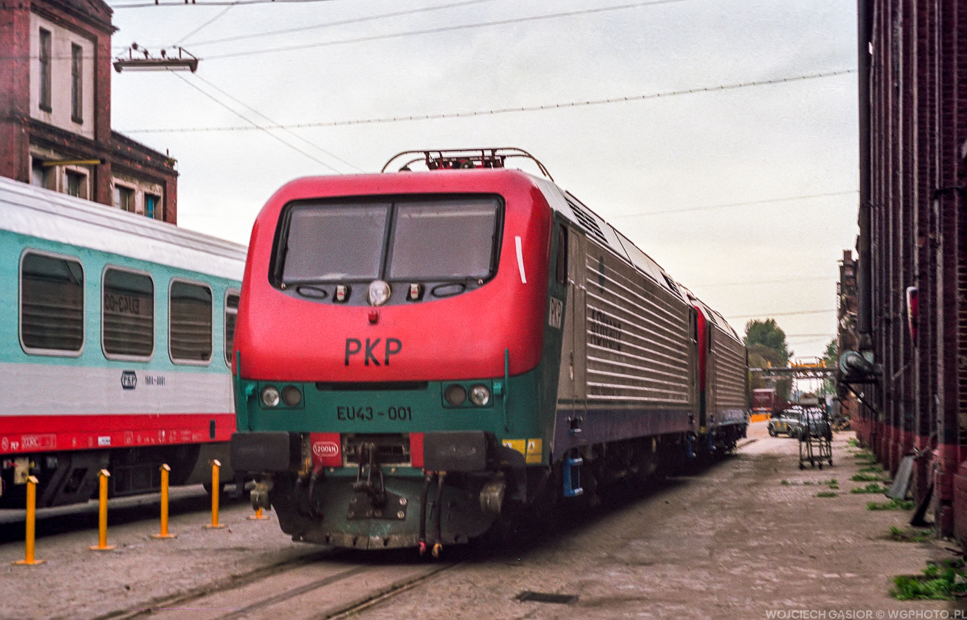 EU43-001 w Pafawagu