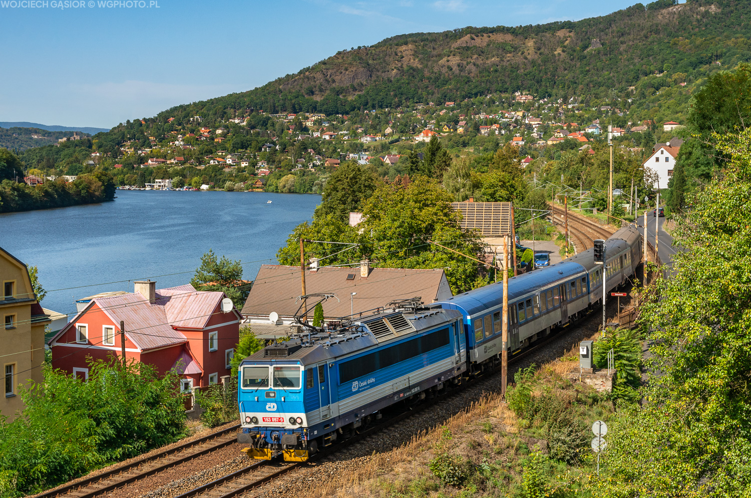 Logistyka dojazdu zbiorkomem