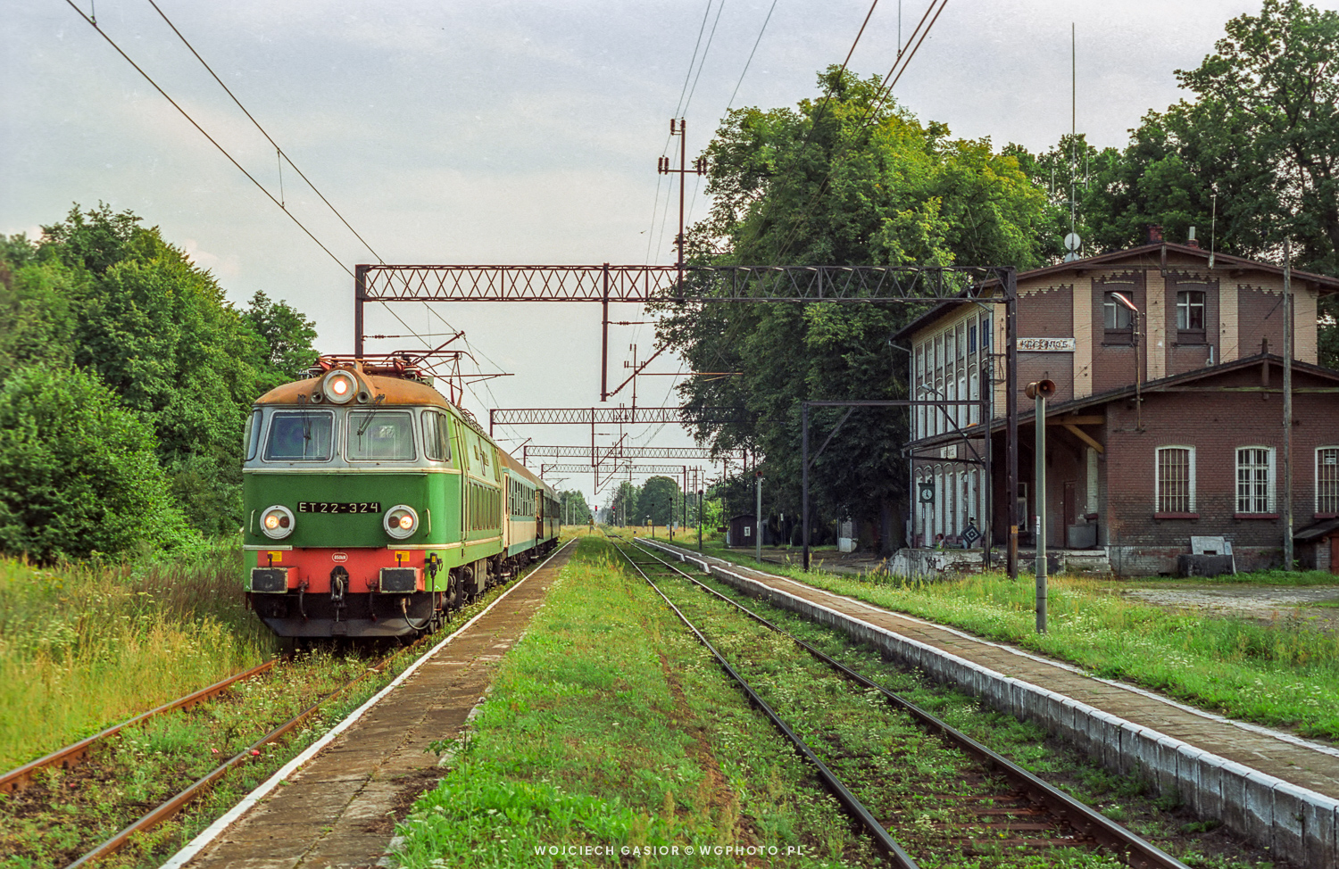 ET22-324, Krośnice