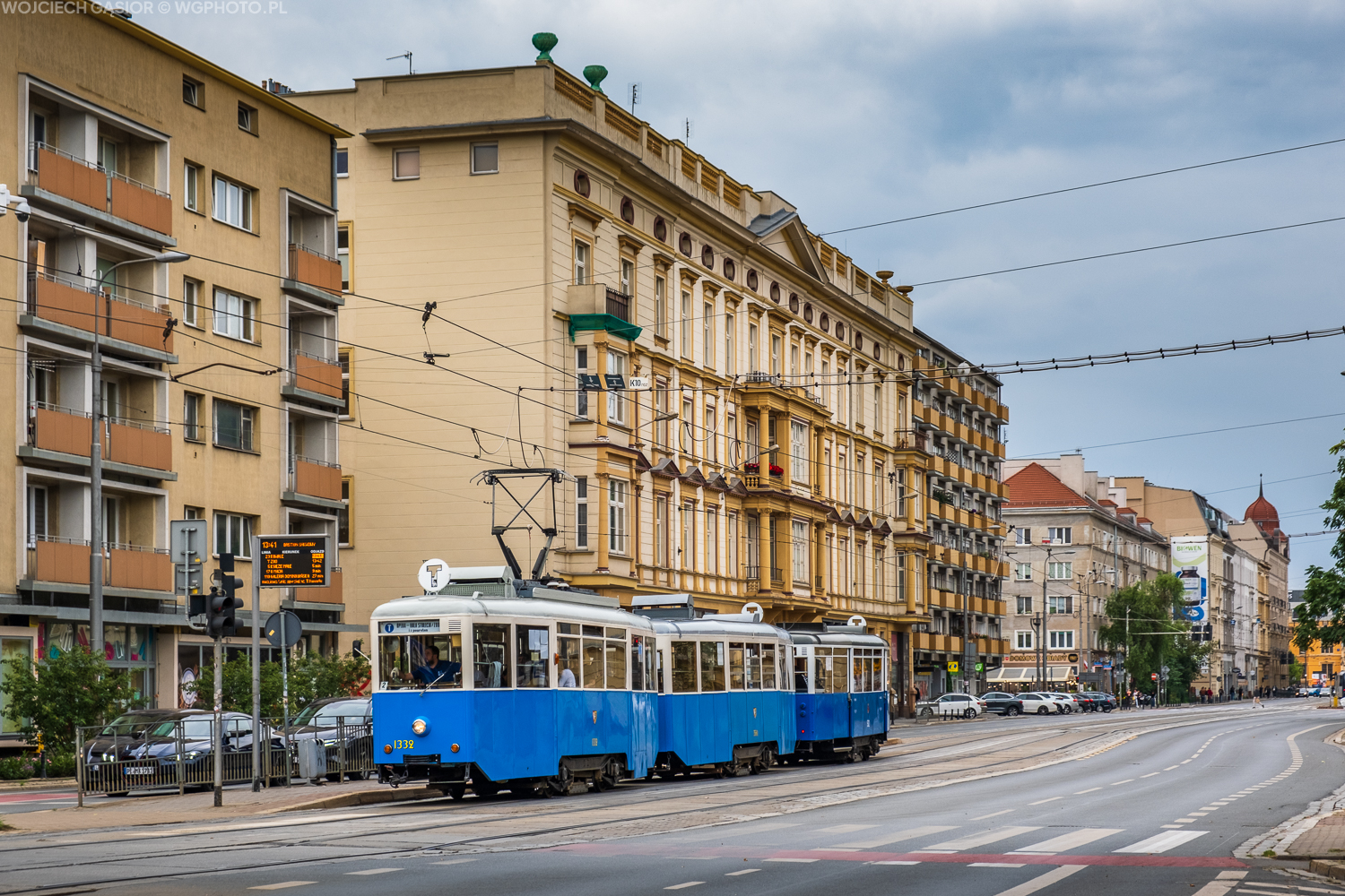 Zabytkowy potrójniak