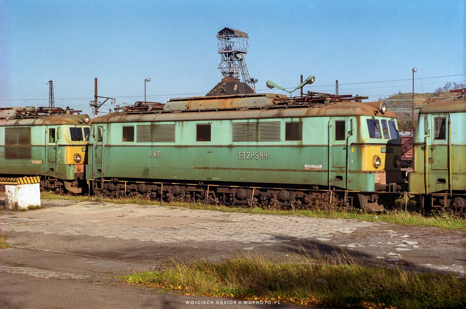 ET21-544